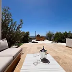 Emily Alpine Chic With Hot Tub And Ocean View Willa *