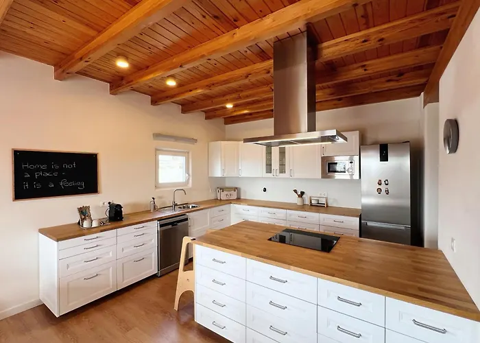 Emily Mit Hot Tub Und Meerblick *